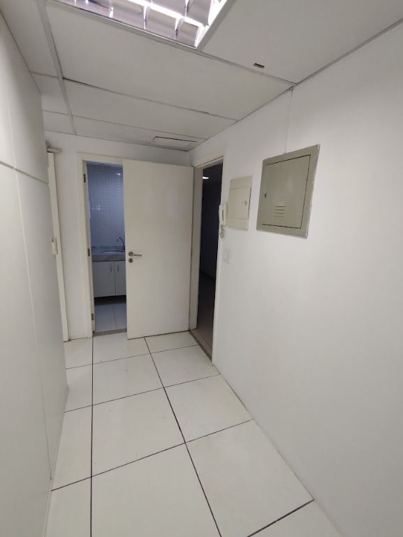 Sala Espaçosa em Barra Da Tijuca, Rio De Janeiro - Foto 5