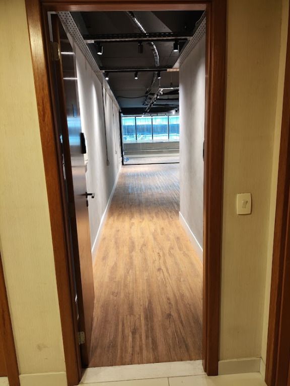 Ótima Sala em Barra Da Tijuca, Rio De Janeiro - Foto 4