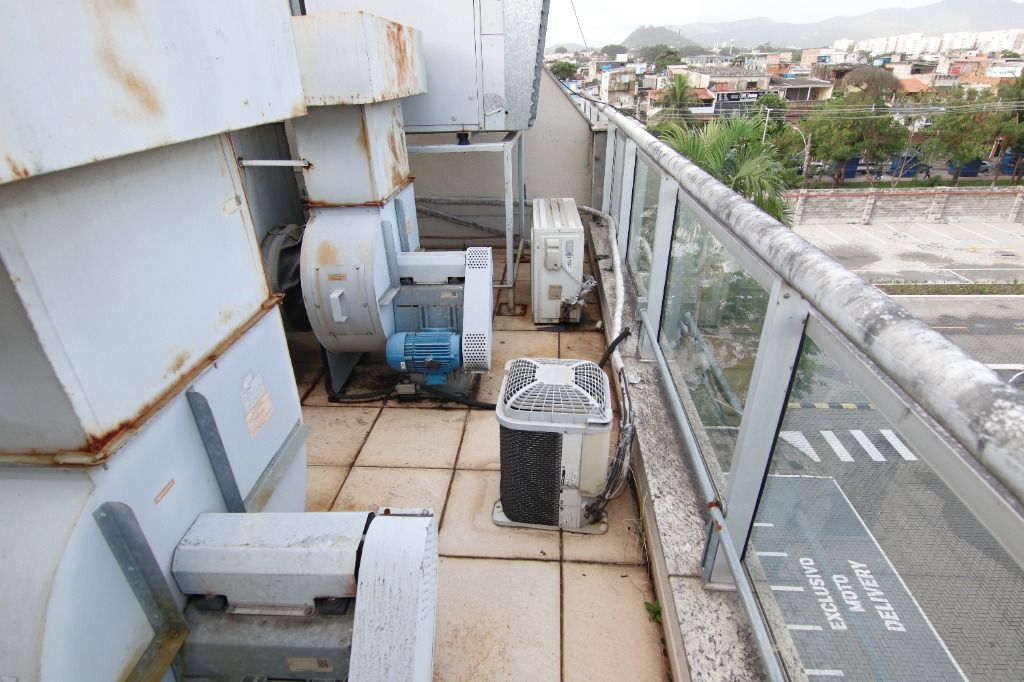 Loja Espaçosa em Barra Da Tijuca, Rio De Janeiro - Foto 18