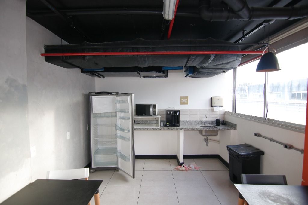 Loja Espaçosa em Barra Da Tijuca, Rio De Janeiro - Foto 33