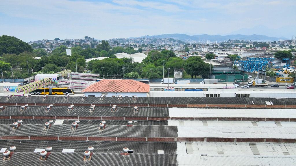 Loja Espaçosa em Vigario Geral, Rio De Janeiro - Foto 22