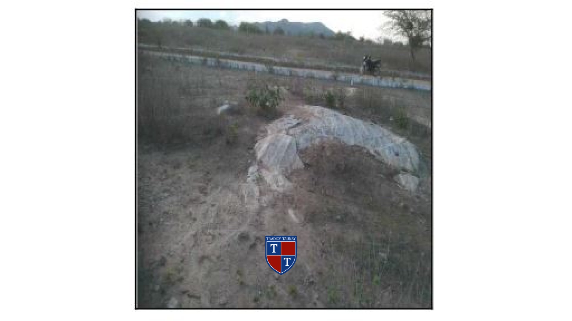 Foto 1 de TERRENO em LOT RES DEUS E FIEL - Imóvel Retomado Caixa