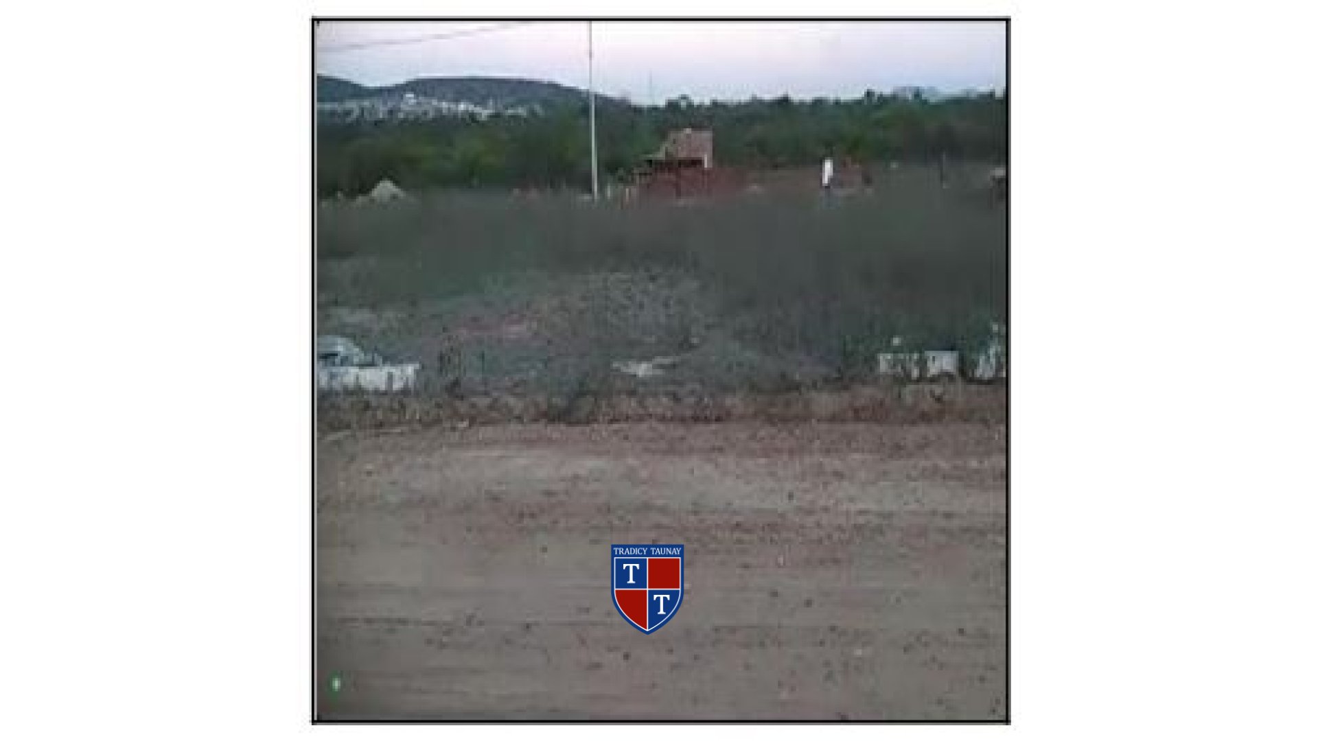 Foto 1 de TERRENO em LOT RES DEUS E FIEL - Imóvel Retomado Caixa