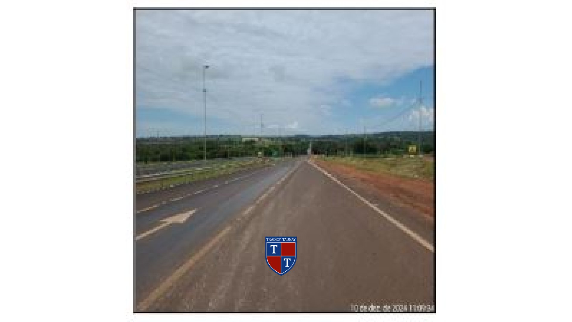Foto 1 de TERRENO em SANTA VITORIA - Imóvel Retomado Caixa