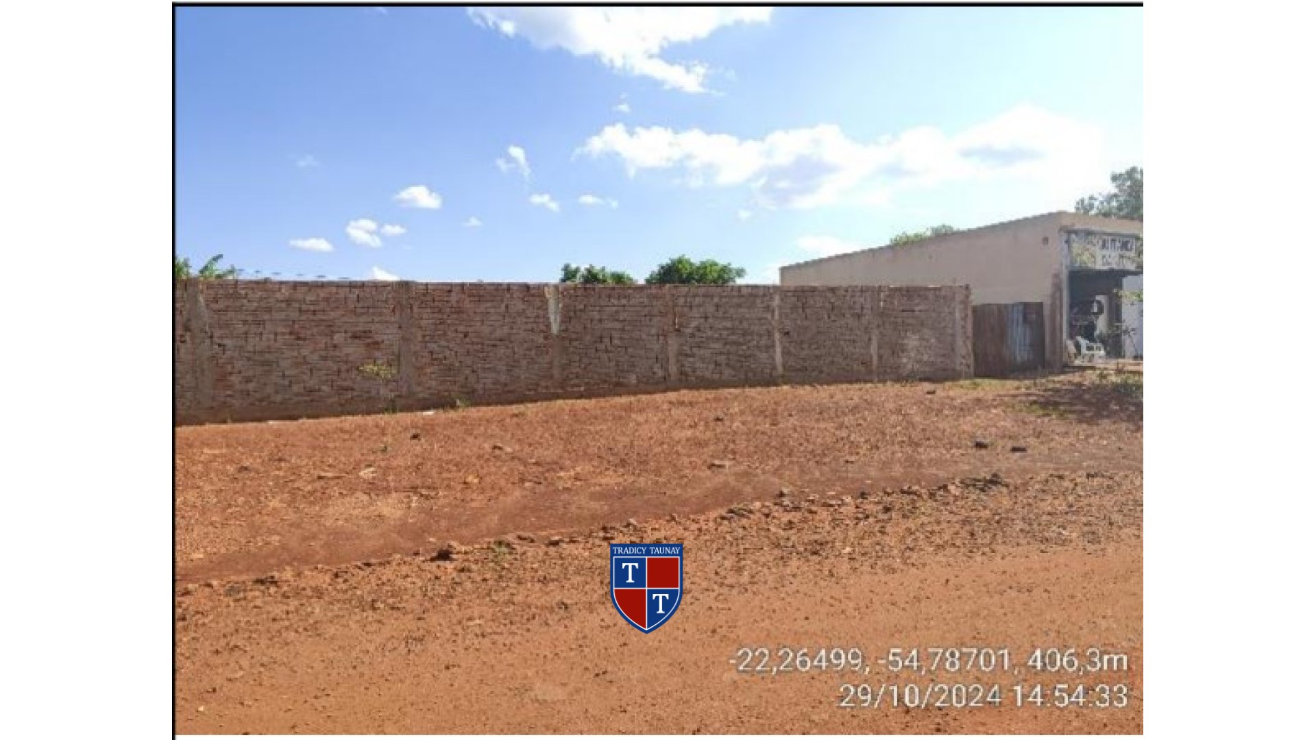 Foto 3 de TERRENO em JARDIM DEOCLECIO ARTUZZI - Imóvel Retomado Caixa