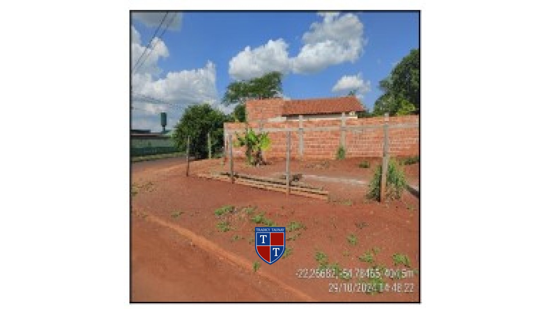Foto 1 de TERRENO em JARDIM DEOCLECIO ARTUZZI - Imóvel Retomado Caixa