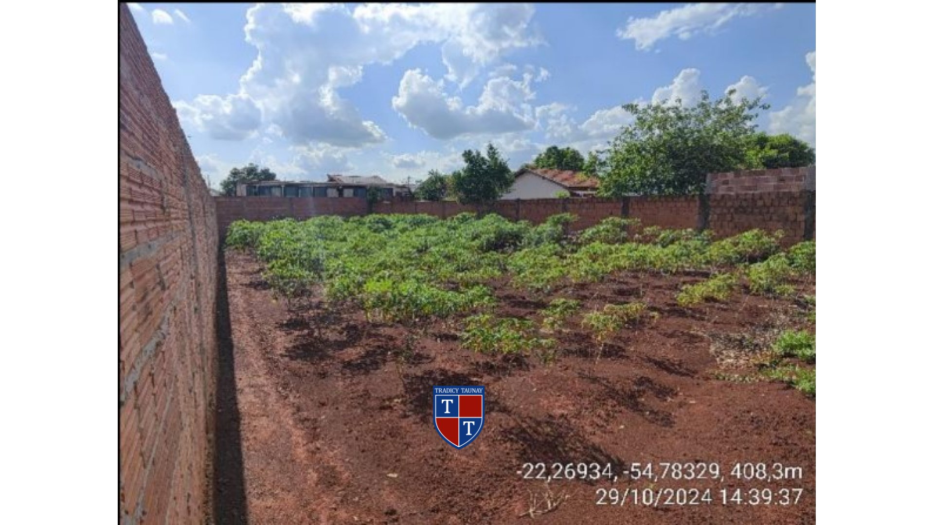 Foto 2 de TERRENO em JARDIM DEOCLECIO ARTUZZI - Imóvel Retomado Caixa