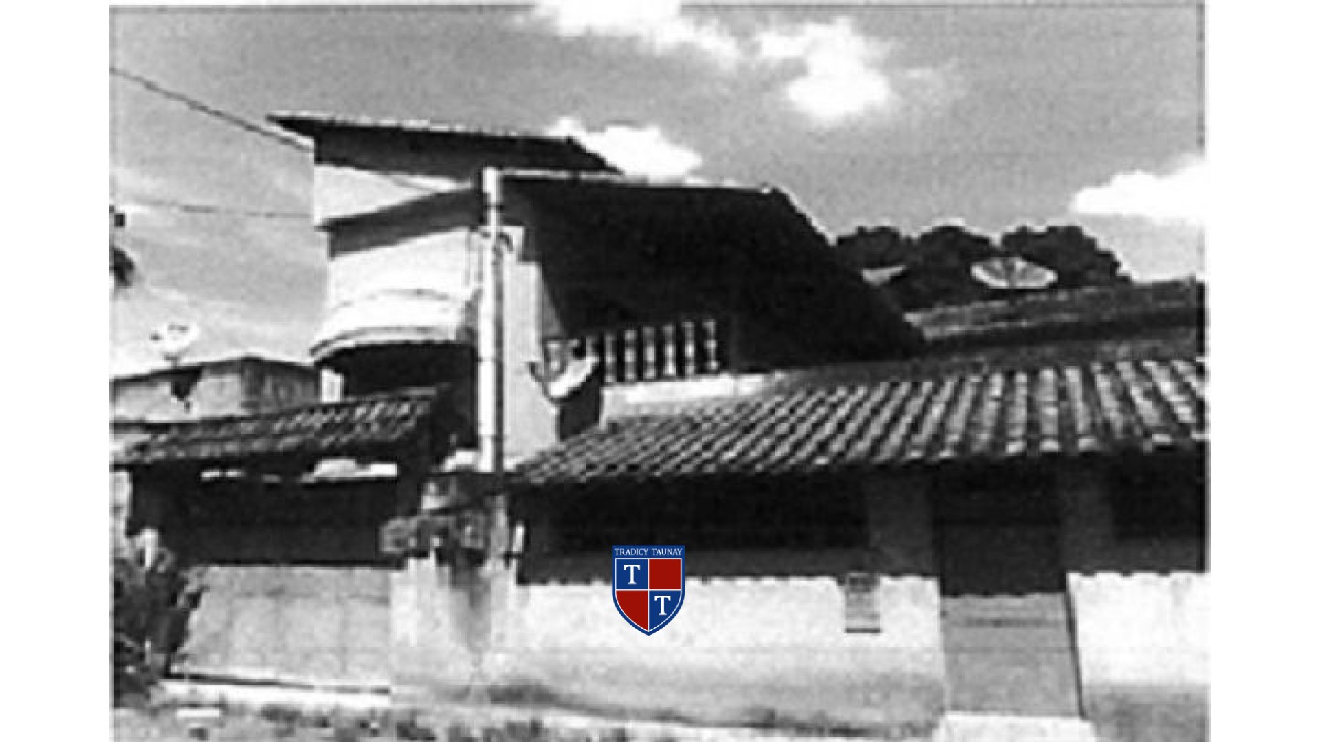 CASA em JARDIM CATARINA