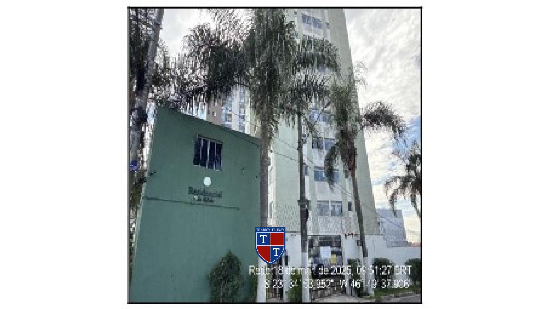Foto 1 de APARTAMENTO em JARDIM HELENA - Imóvel Retomado Caixa