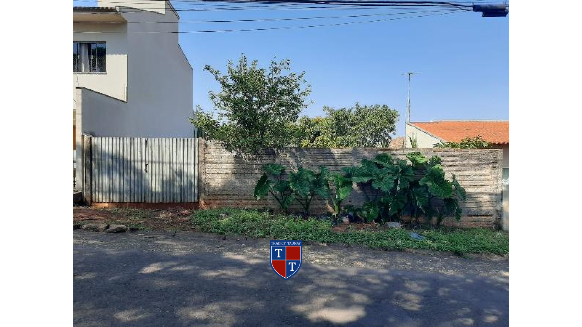 Foto 1 de TERRENO em VILA BERNARDES, ARAPONGAS/PR - Imóvel Retomado CAIXA Ref 1444402723743