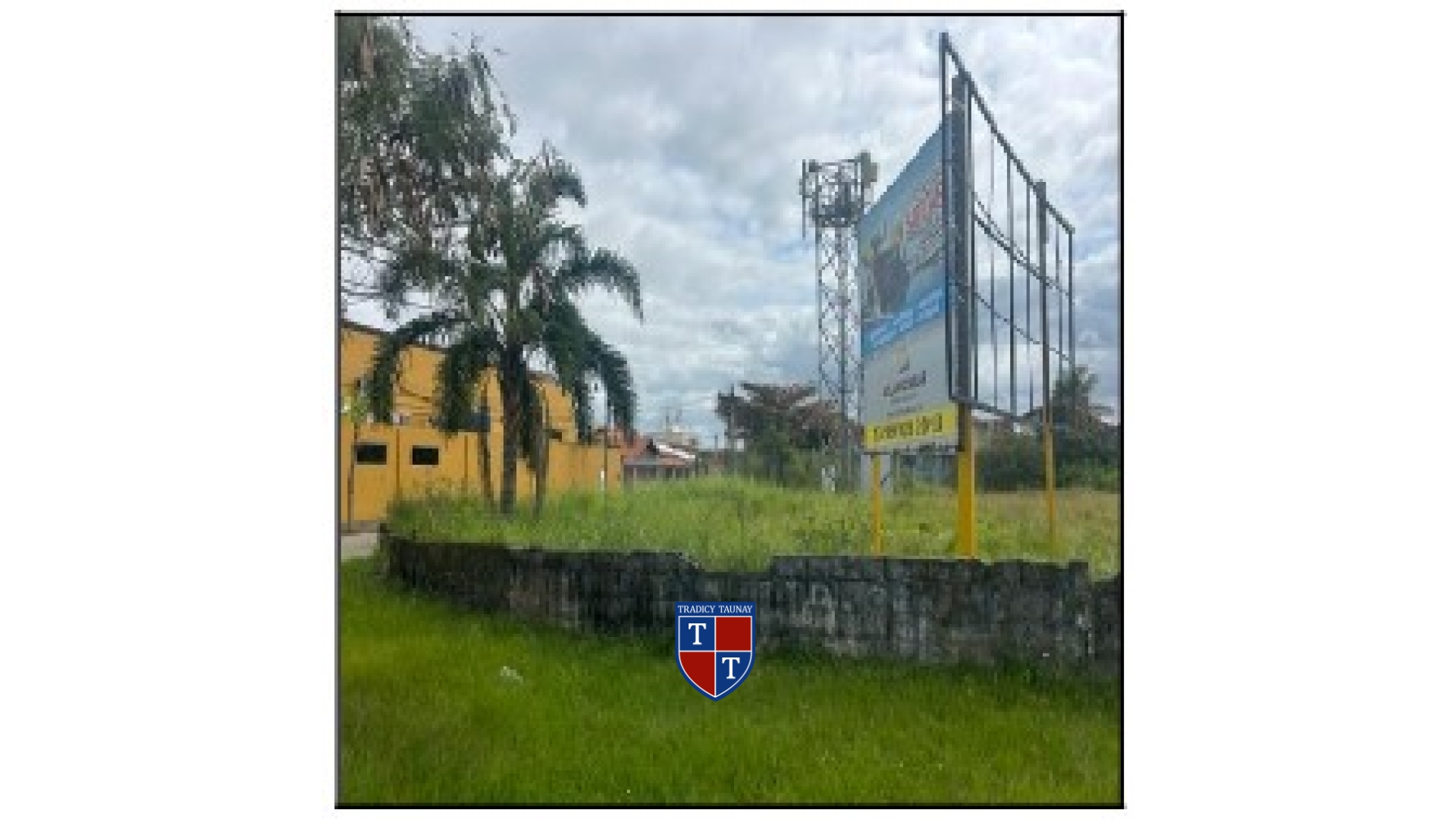 TERRENO em JARDIM MARCIA