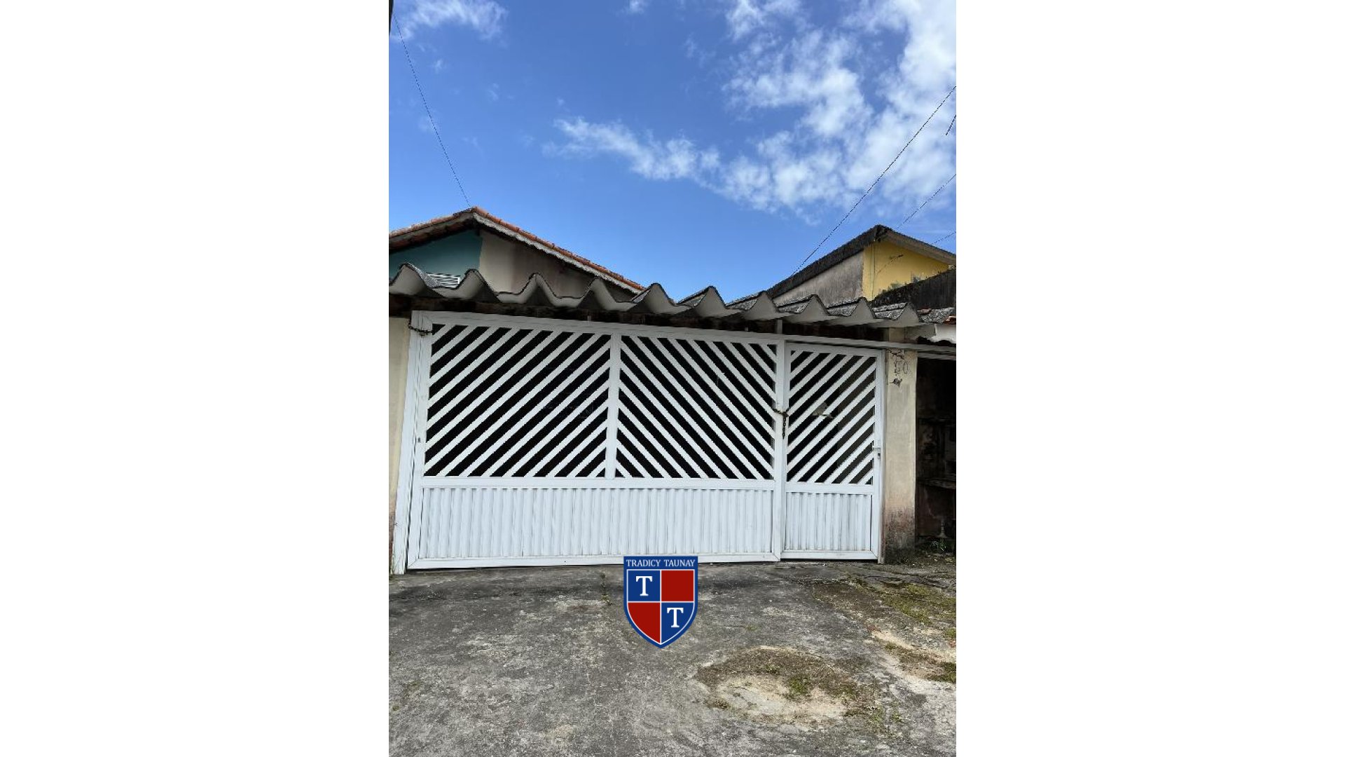 Foto 1 de CASA em JARDIM RIBAMAR - Imóvel Retomado Caixa