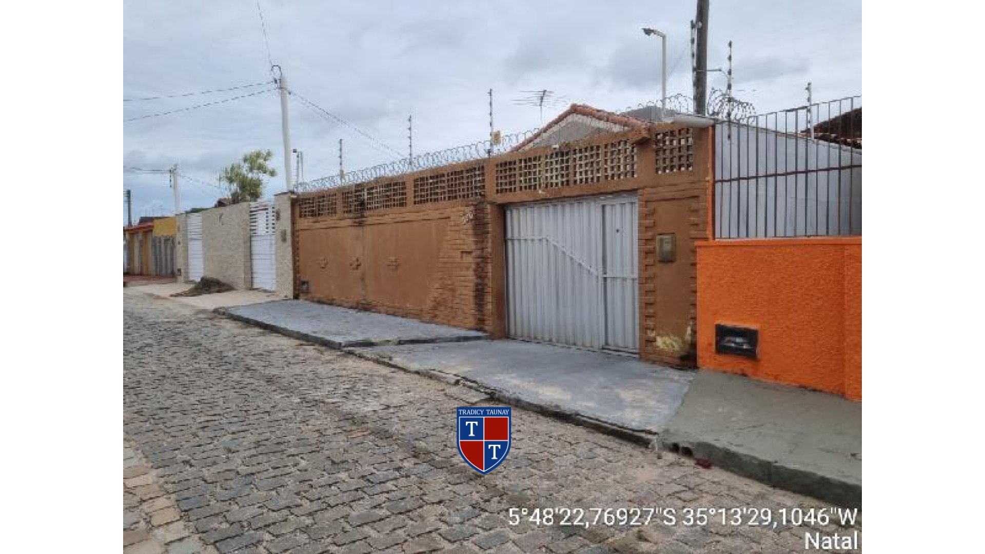 Foto 1 de CASA em DIX-SEPT ROSADO - Imóvel Retomado Caixa