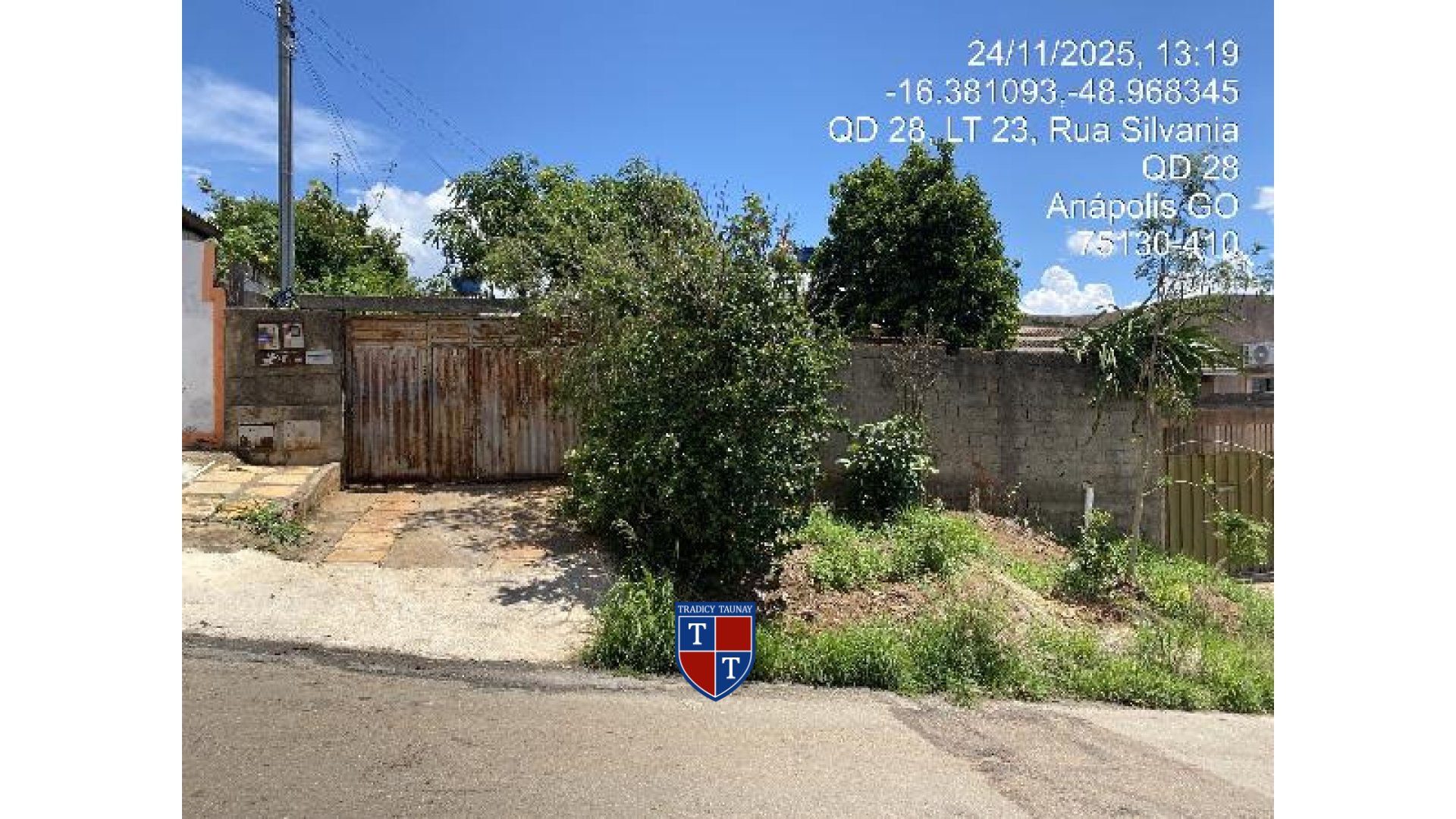 Foto 1 de TERRENO em POLOCENTRO 1A ETAPA - Imóvel Retomado Caixa