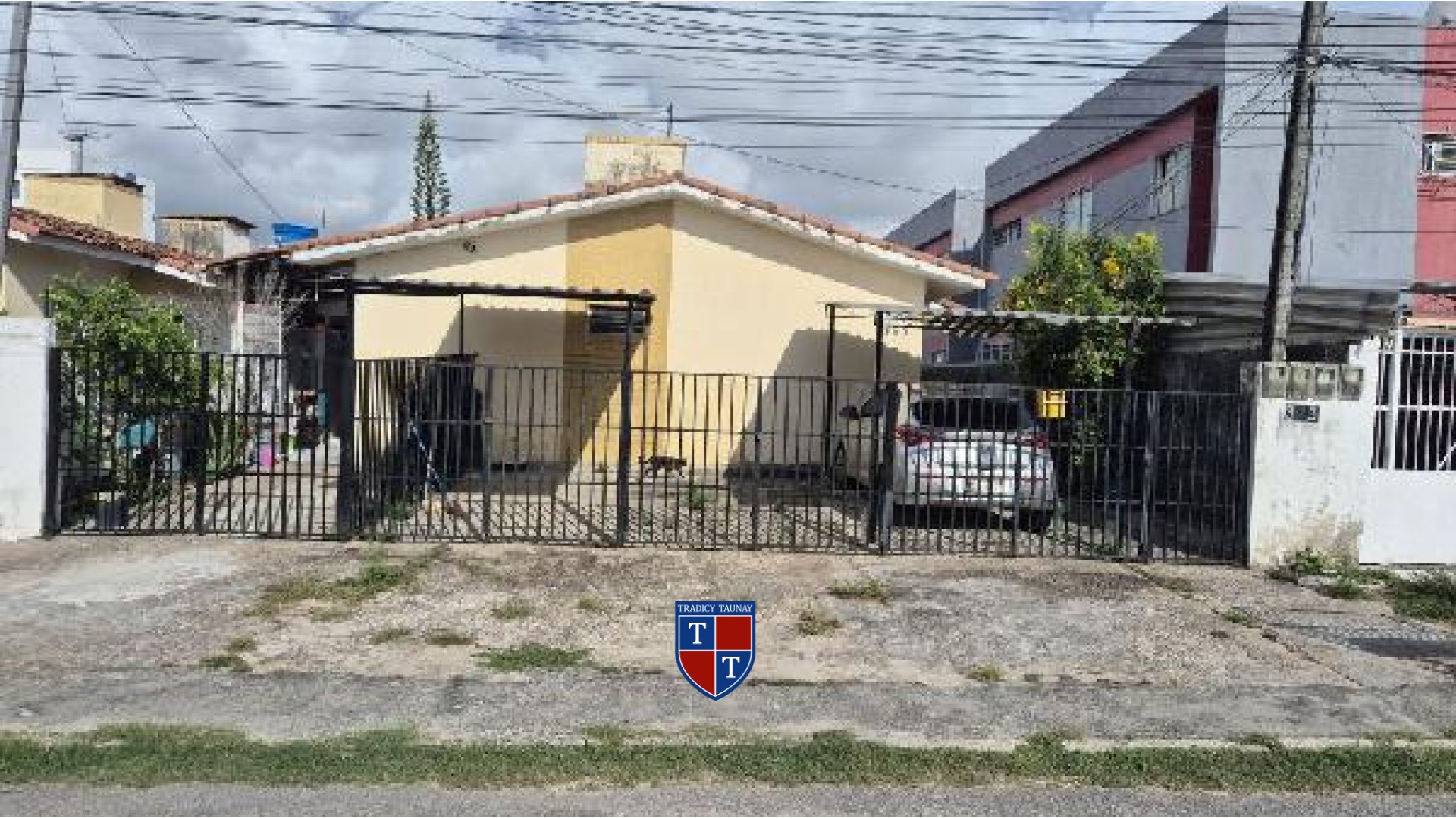 Foto 1 de CASA em JARDIM ATLANTICO - Imóvel Retomado Caixa