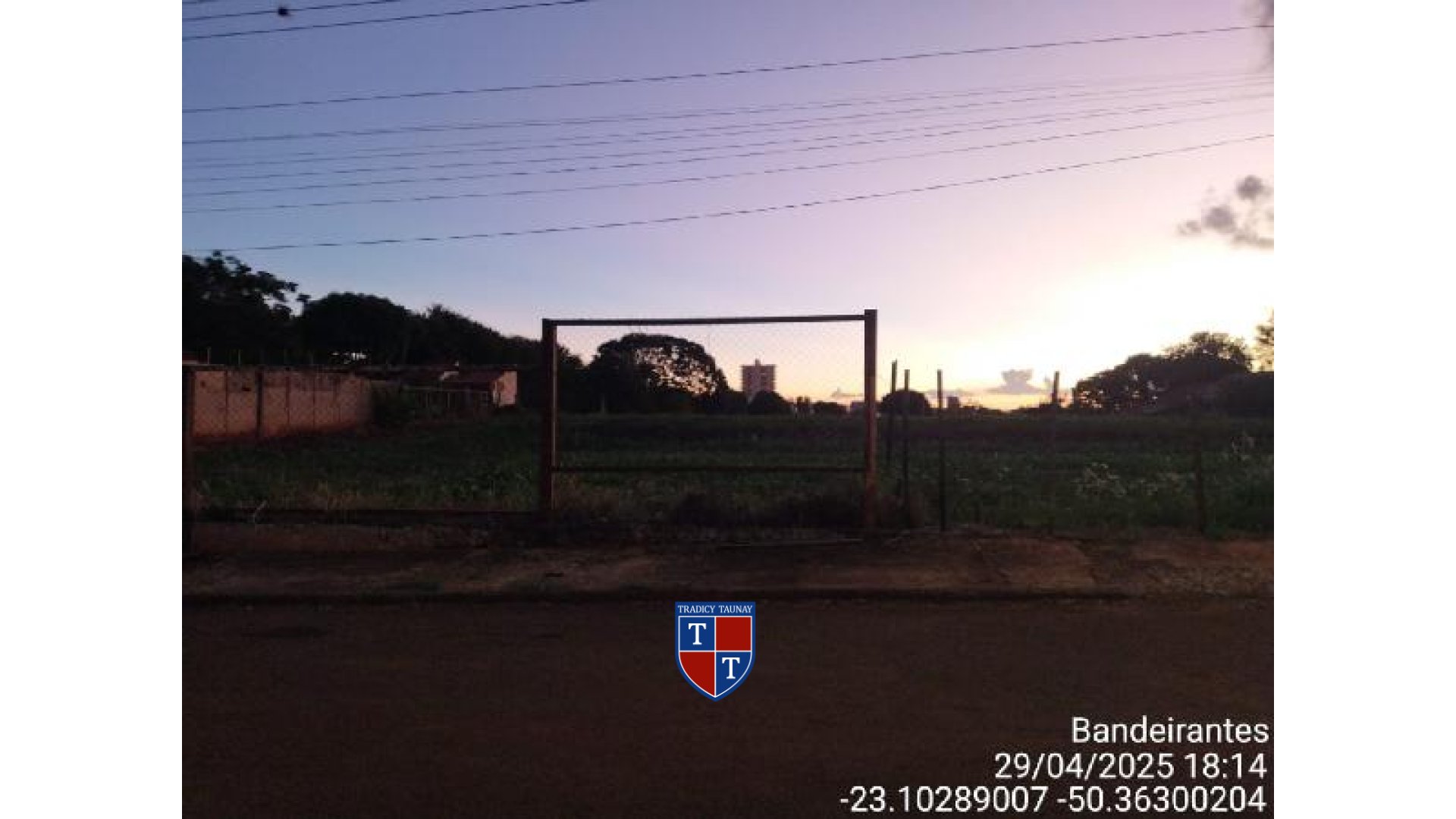 Foto 1 de TERRENO em VILA SANTA MARIA - Imóvel Retomado Caixa