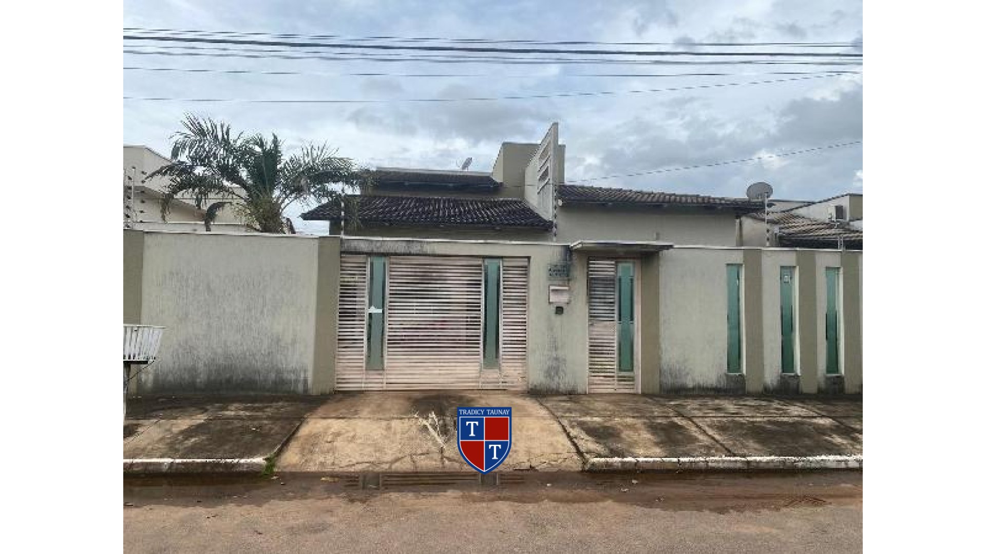 Foto 1 de CASA em PLANO DIRETOR SUL - Imóvel Retomado Caixa
