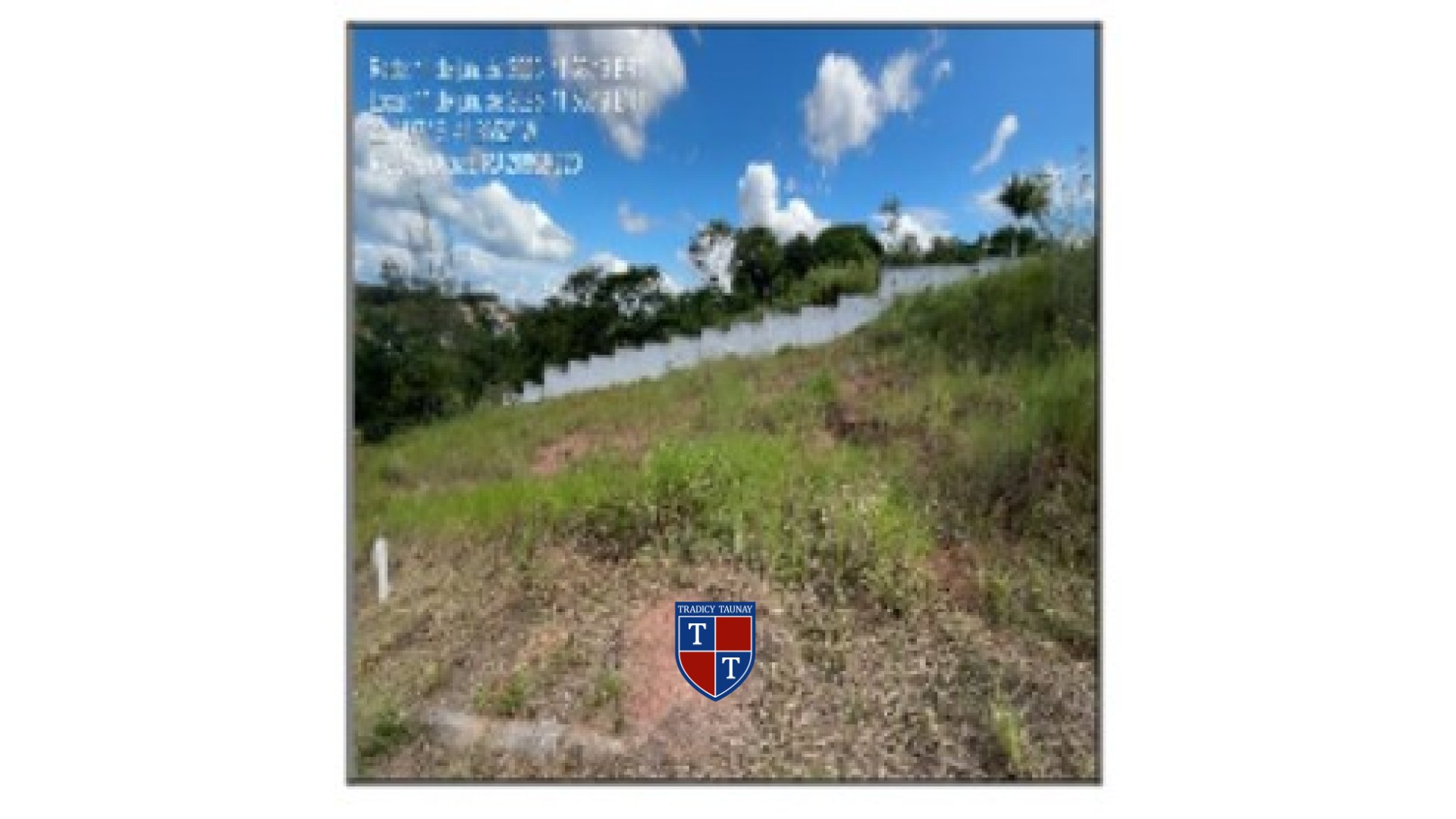 Foto 1 de TERRENO em LOTEAMENTO EXTENSAO DO SERRAMAR - Imóvel Retomado Caixa