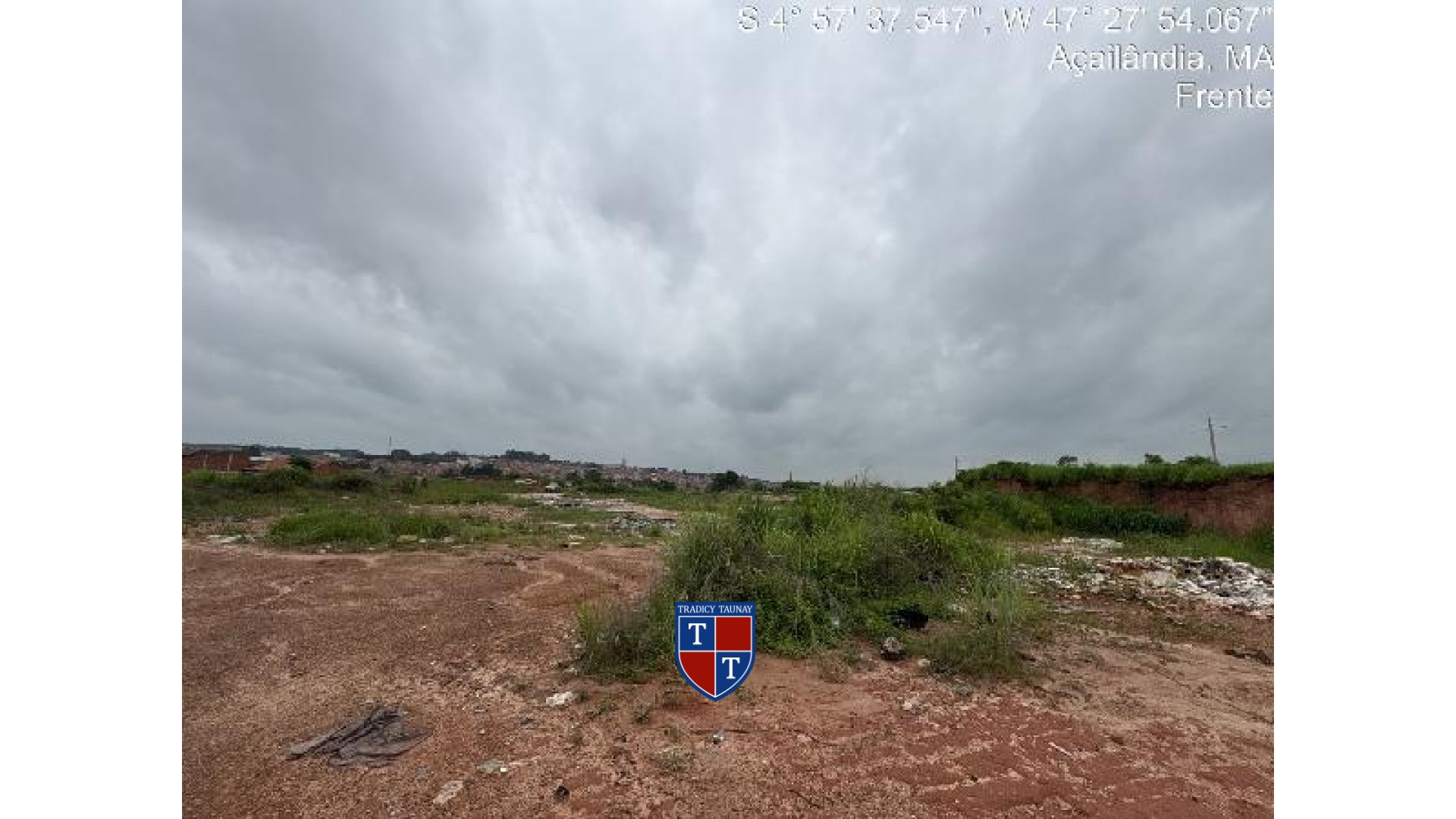 TERRENO em MONTE SINAI