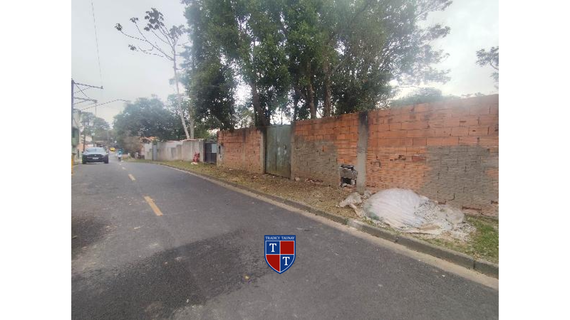 TERRENO em DOS FINCO