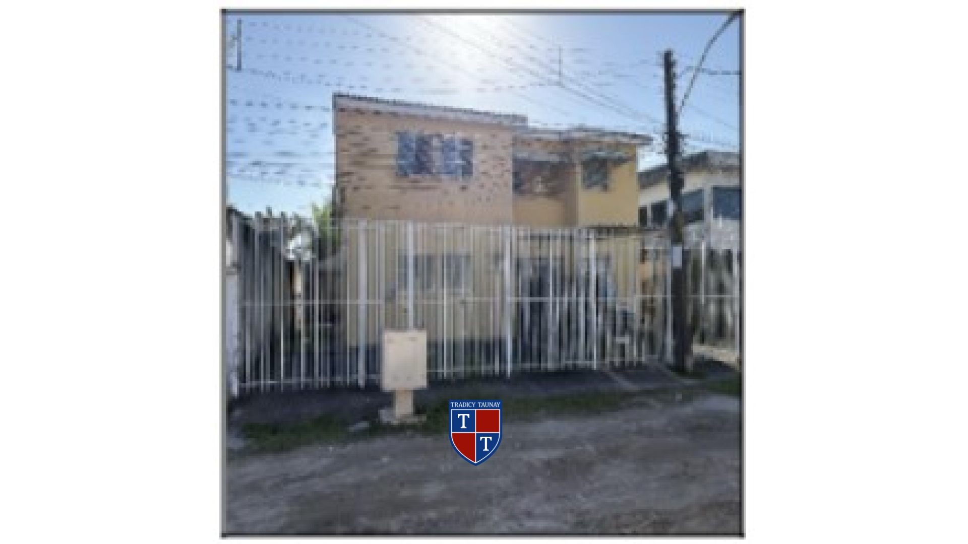 APARTAMENTO em CANDEIAS