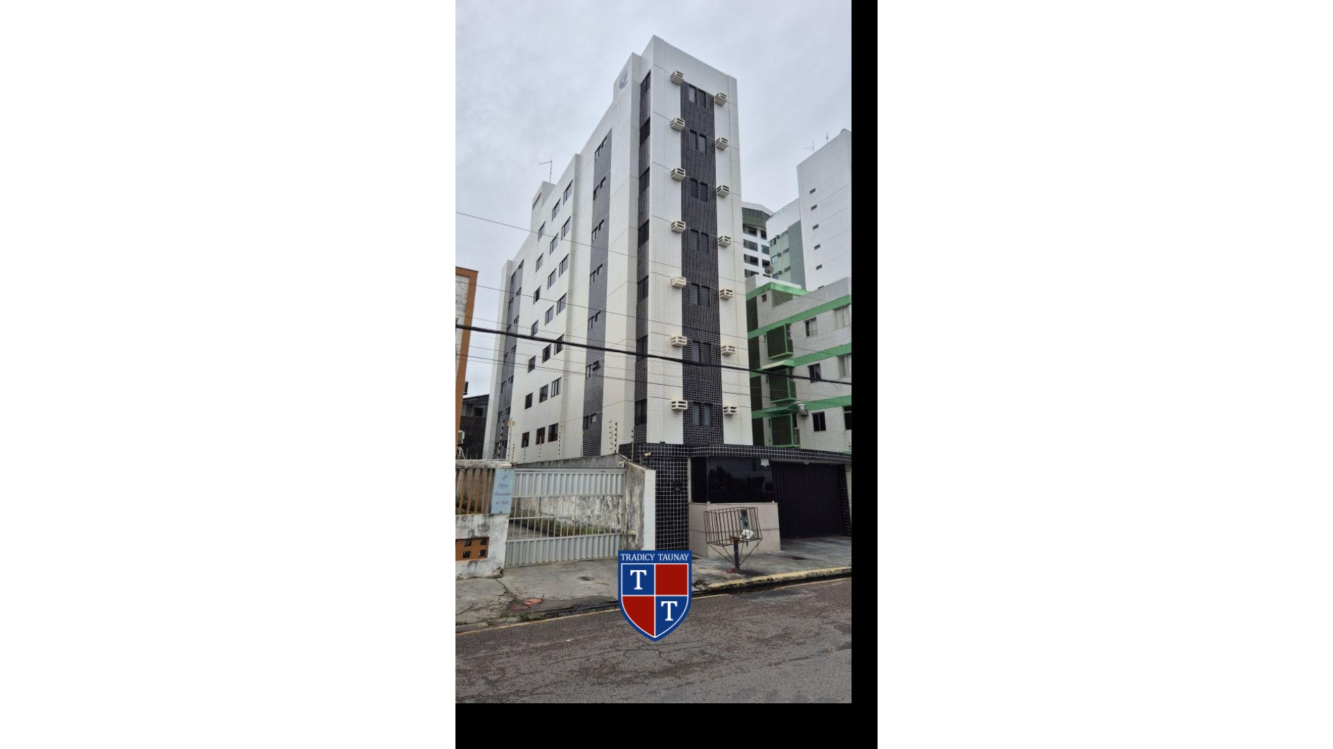 APARTAMENTO em BAIRRO NOVO
