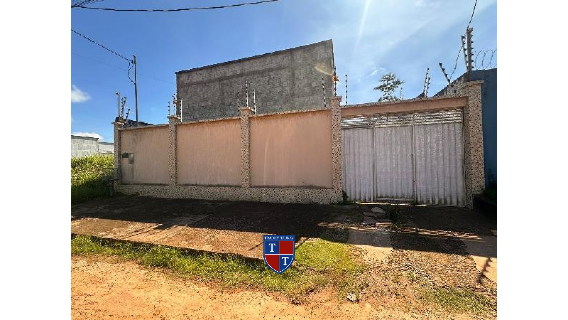 Foto 1 de CASA em LOTEAMENTO JAGUAR - Imóvel Retomado Caixa