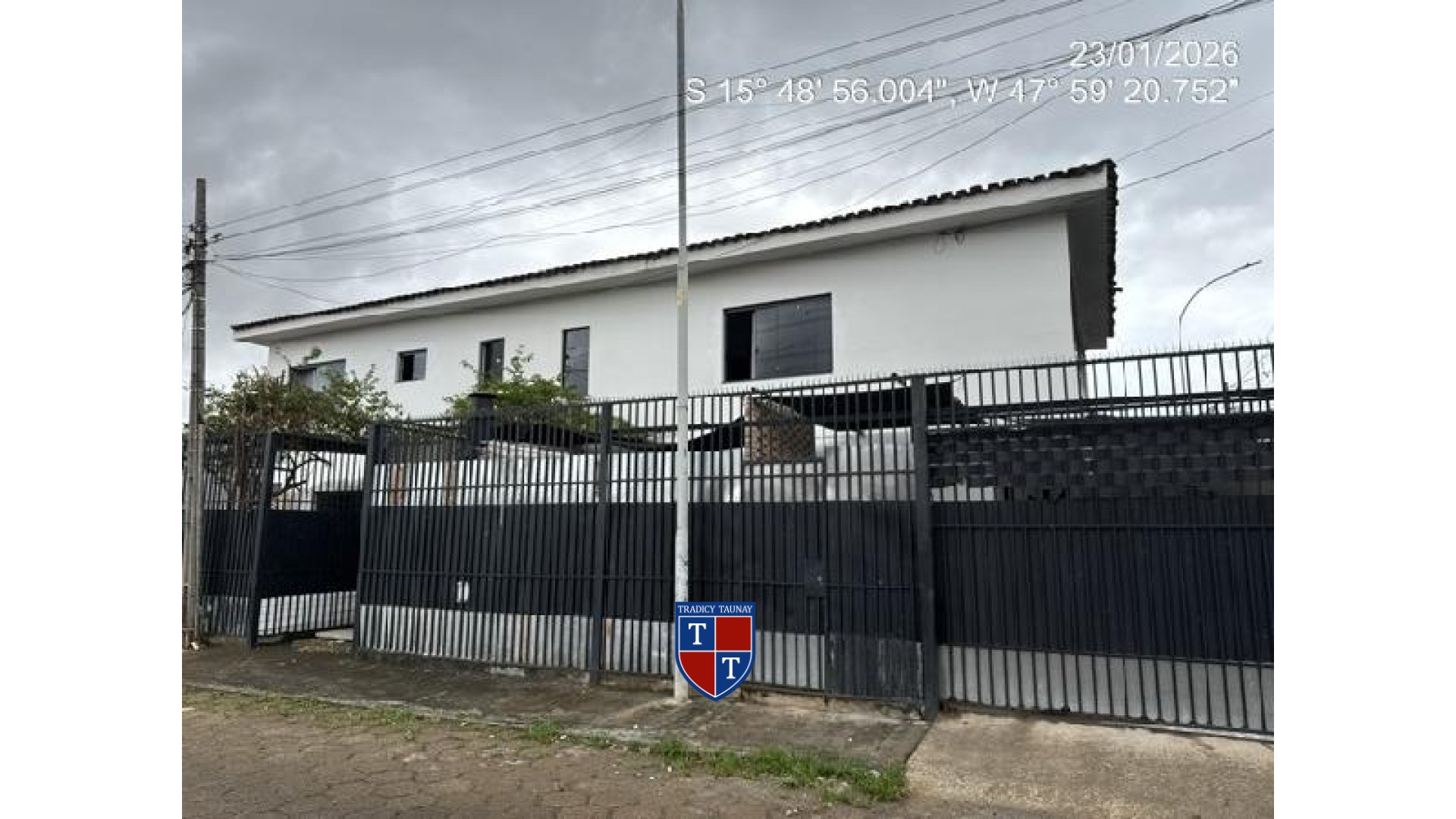 Foto 1 de CASA em GUARA I - Imóvel Retomado Caixa