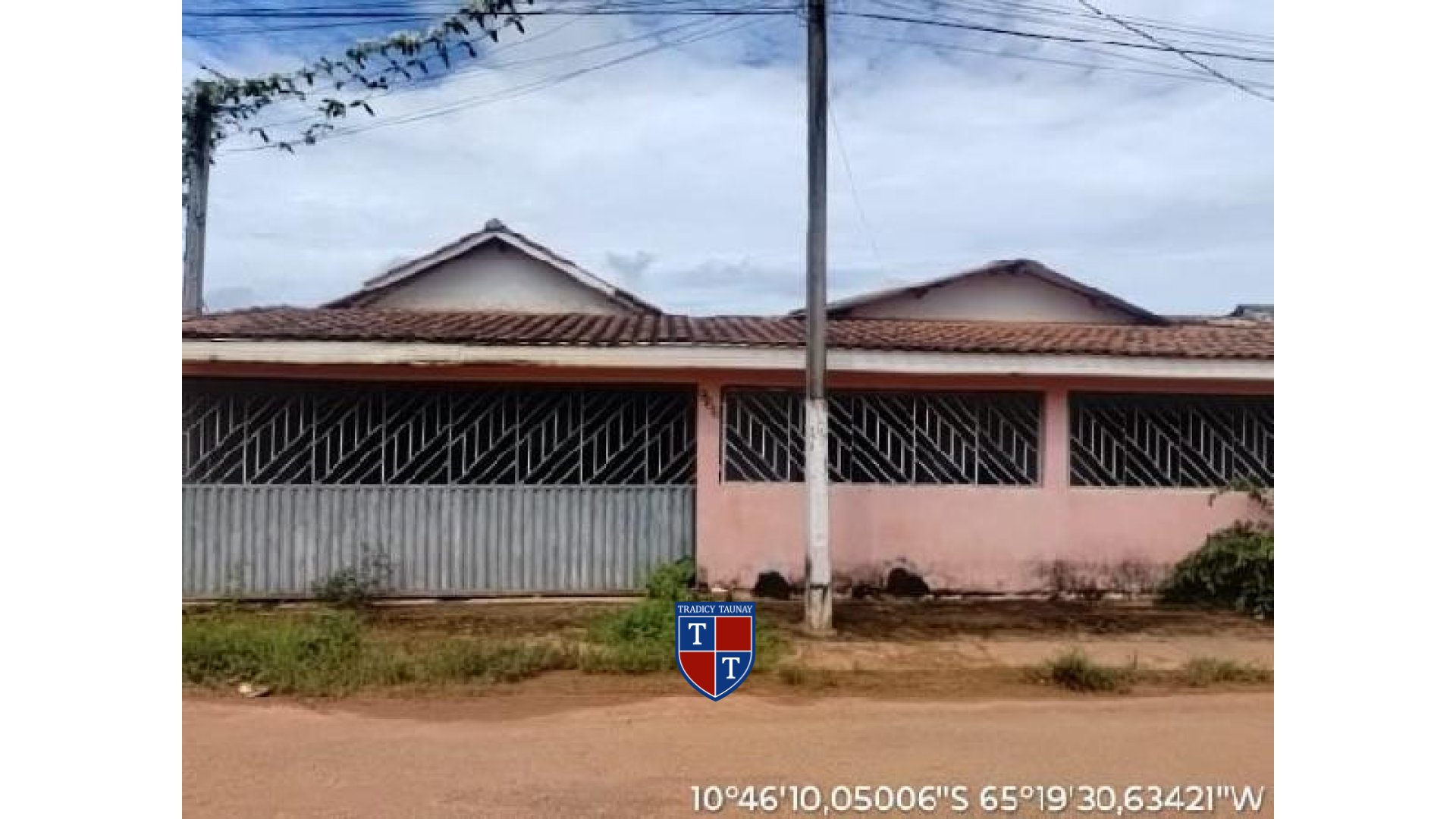 Foto 1 de CASA em LOT SAM BENNESBY - Imóvel Retomado Caixa