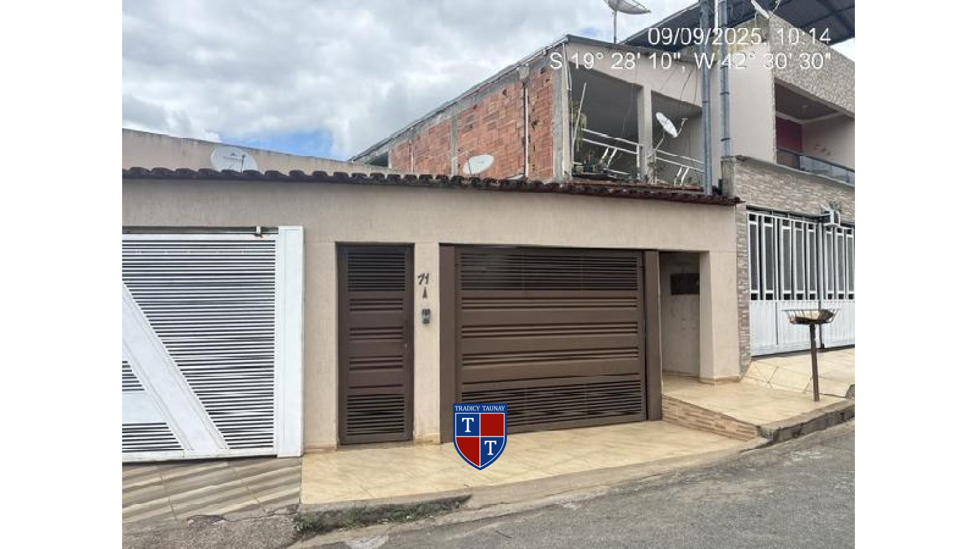 Foto 1 de CASA em SANTANA DO PARAISO - Imóvel Retomado Caixa