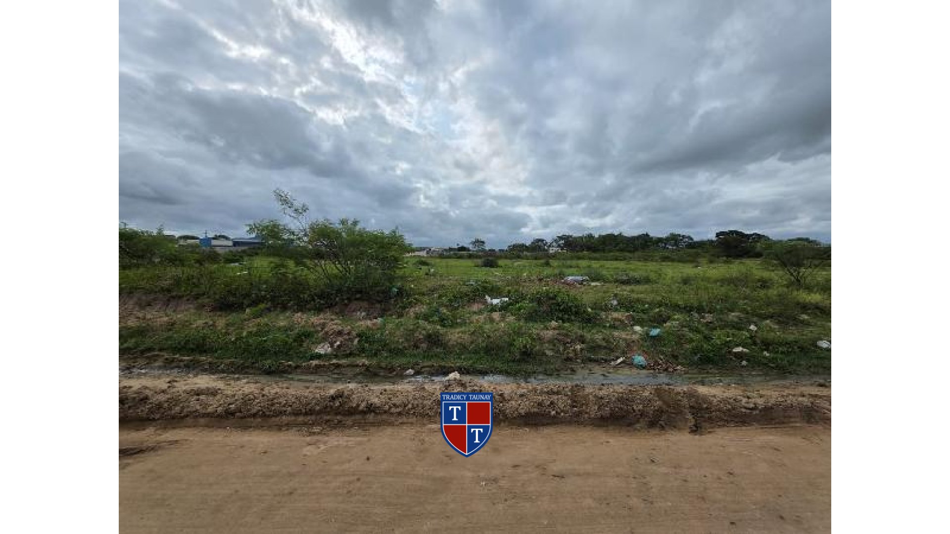Foto 1 de TERRENO em EXPANSAO URBANA - Imóvel Retomado Caixa