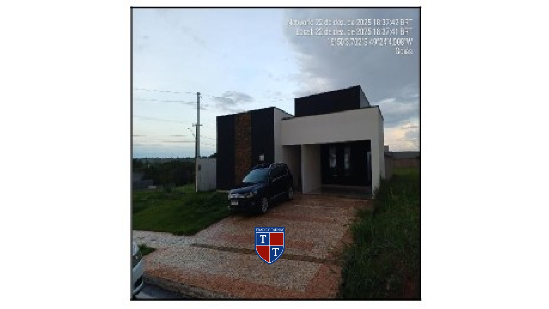 Foto 1 de CASA em CONDOMINIO RESIDENCIAL COPACABANA - Imóvel Retomado Caixa