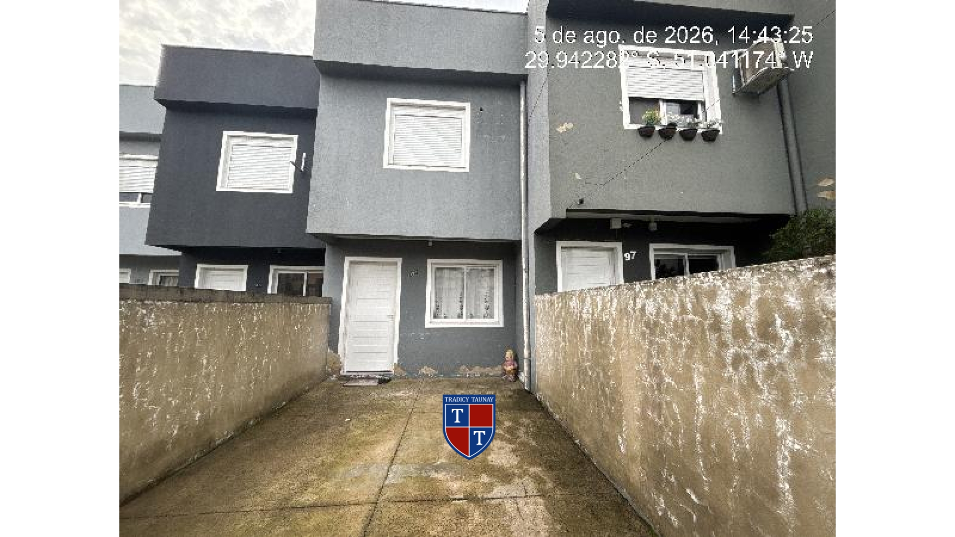 Foto 1 de SOBRADO em COHAB A, GRAVATAI/RS - Imóvel Retomado CAIXA Ref 1444414441349