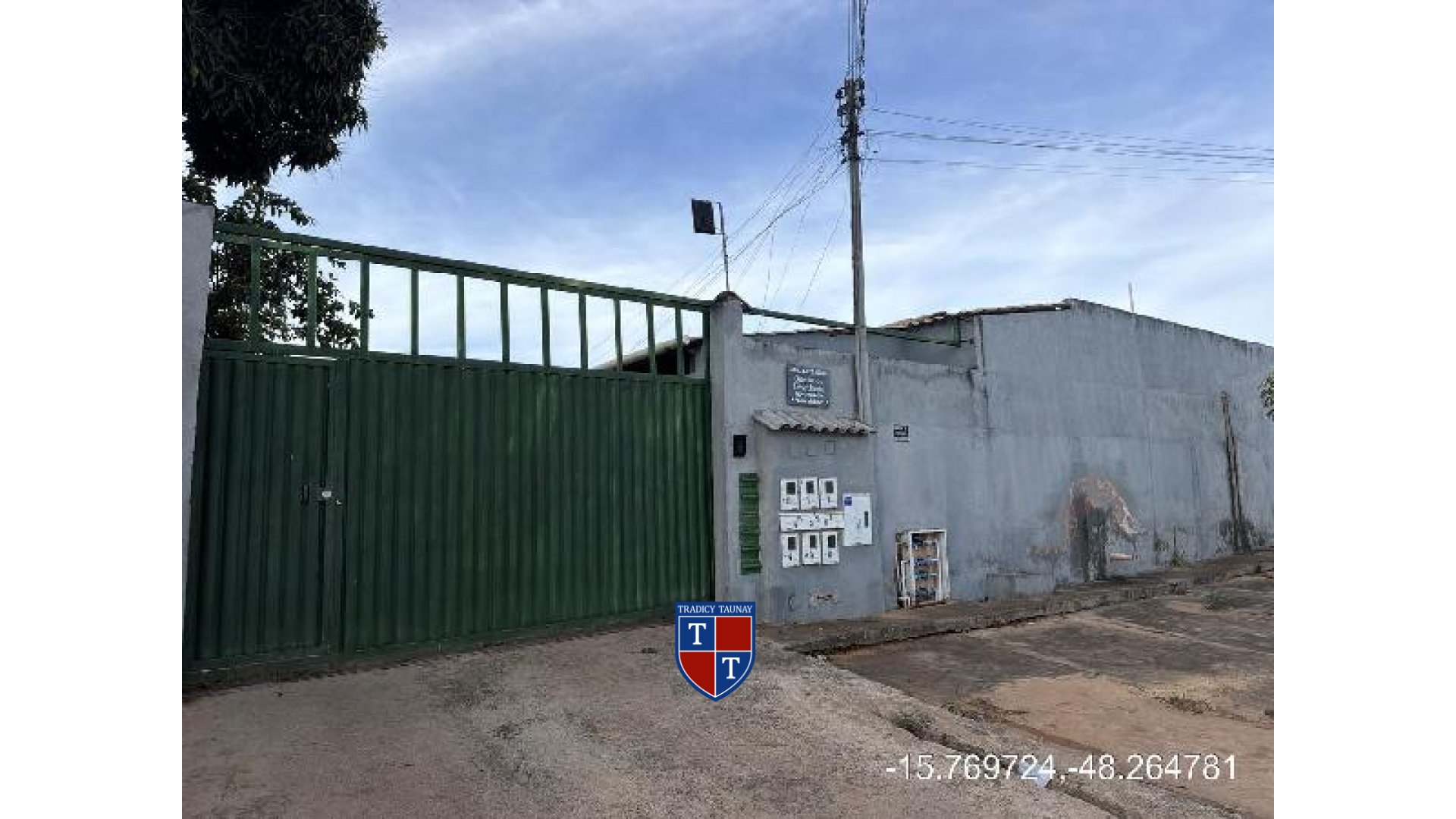 Foto 1 de CASA em CHACARAS QUEDAS DO DESCOBERTO - Imóvel Retomado Caixa