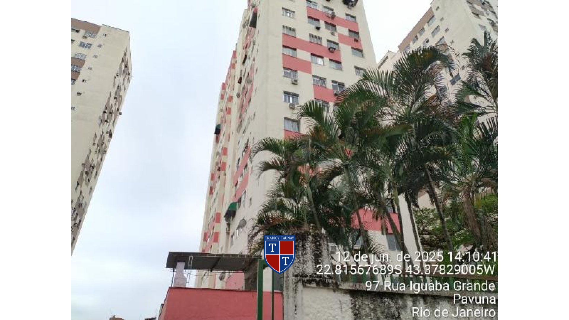 APARTAMENTO em PAVUNA