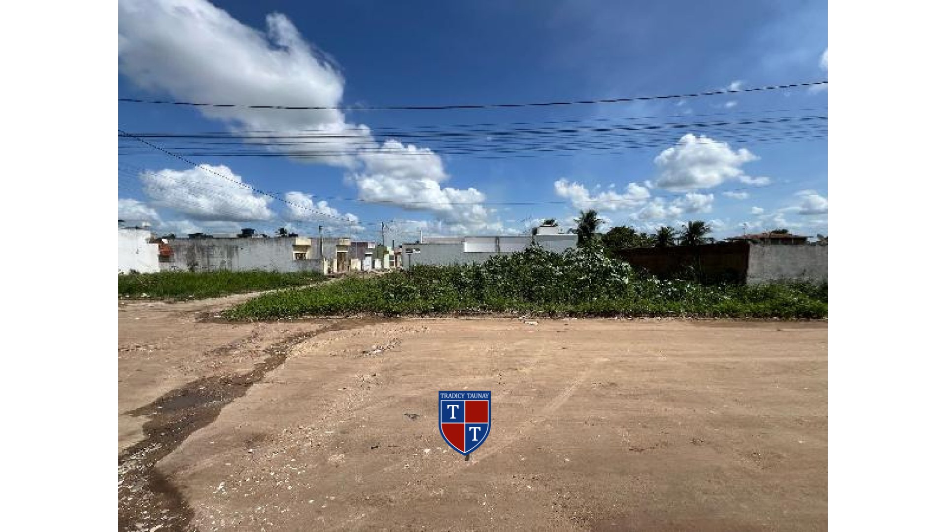 Foto 1 de TERRENO em CENTRO - Imóvel Retomado Caixa