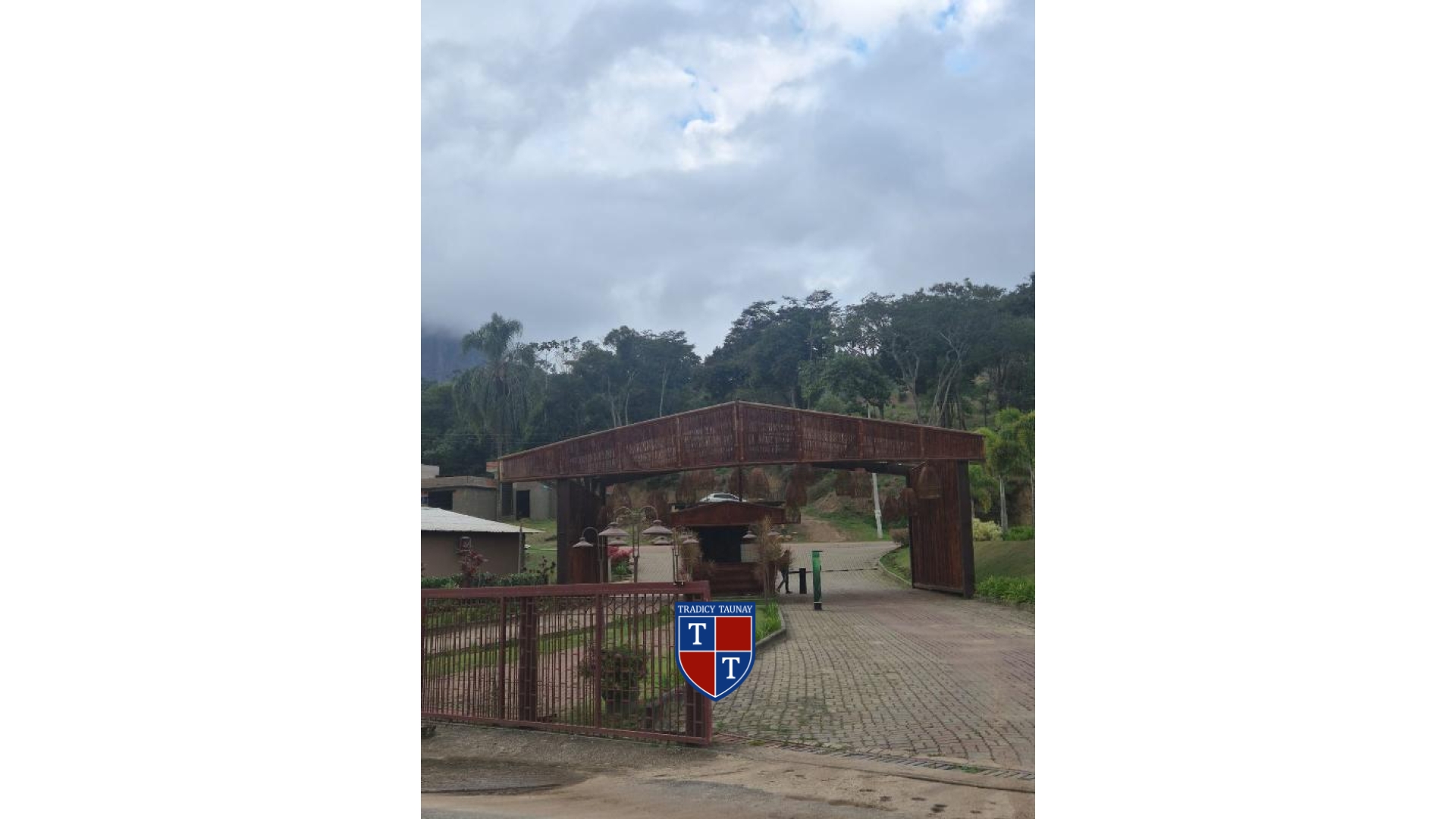 TERRENO em FAZENDA ALPINA