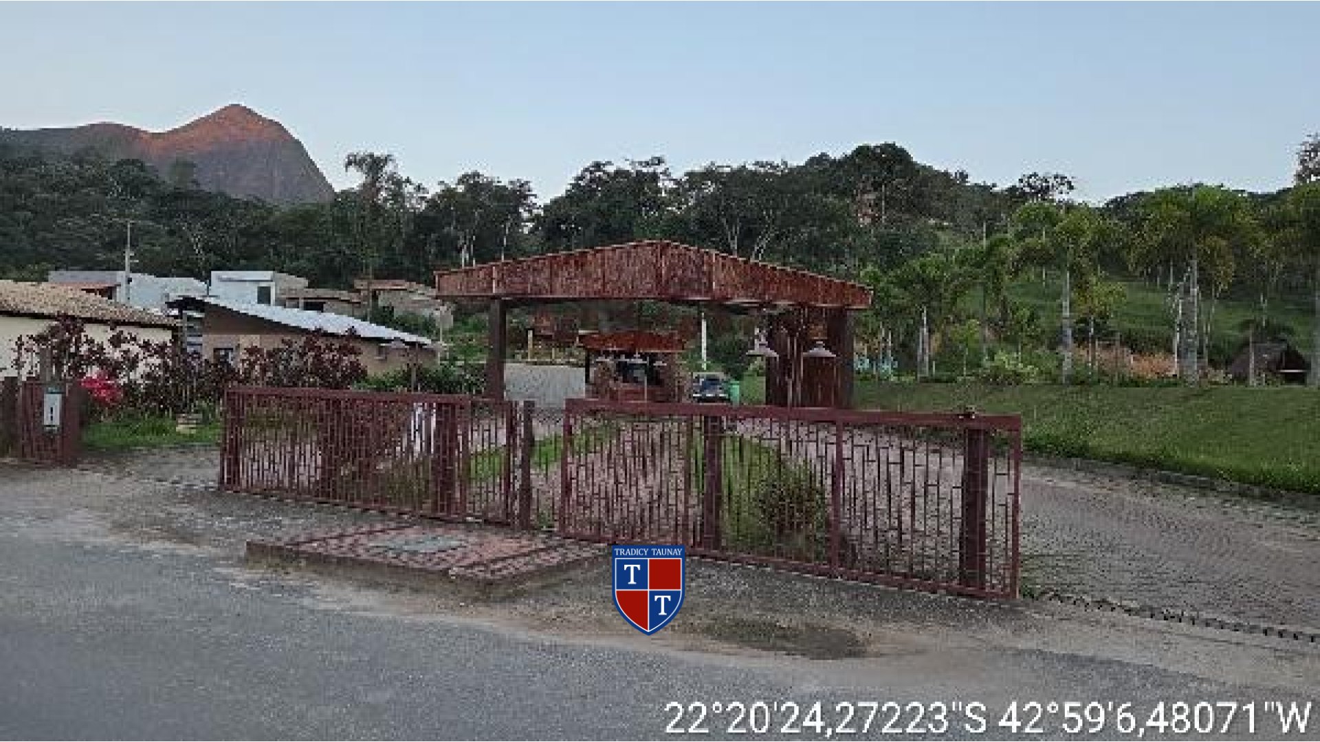 TERRENO em COLONIA ALPINA