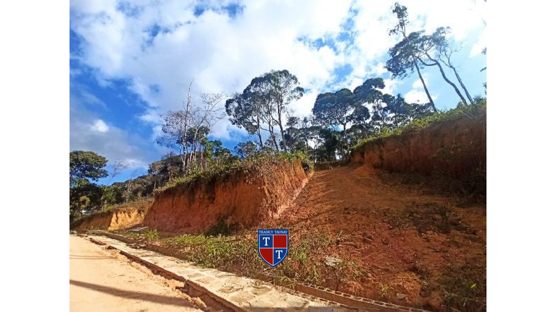 Foto 1 de TERRENO em COLONIA ALPINA - Imóvel Retomado Caixa