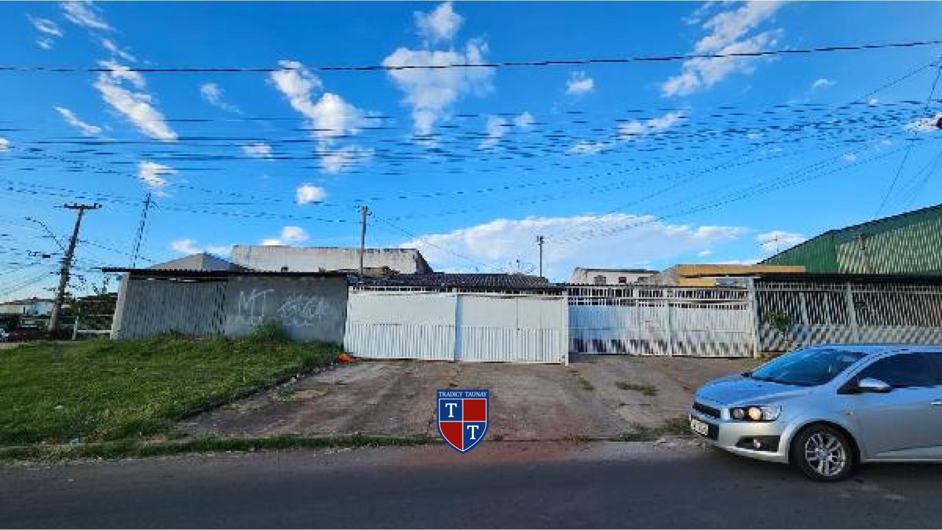 CASA em SAMAMBAIA NORTE