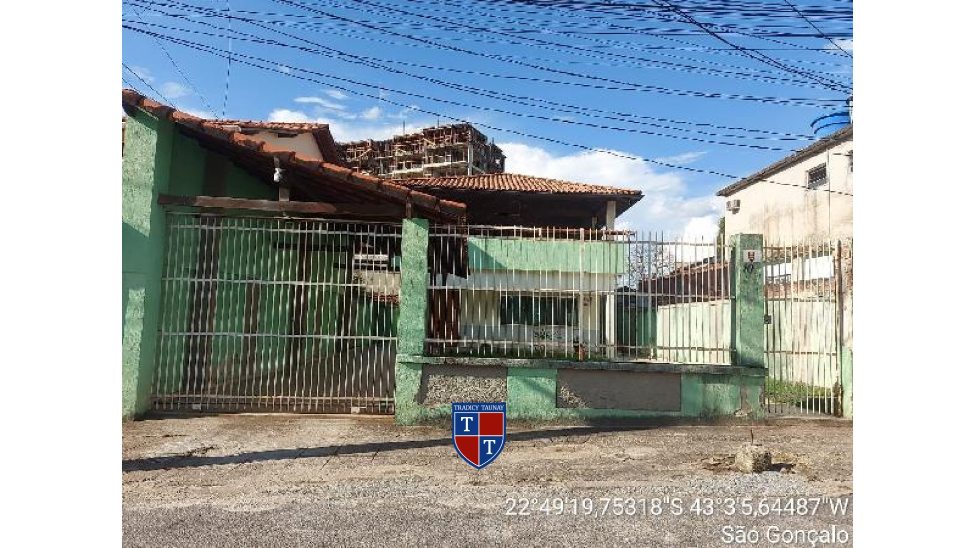 Foto 1 de CASA em VILA IARA - Imóvel Retomado Caixa