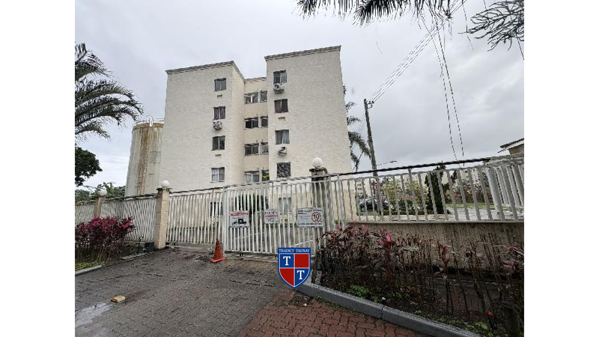 Foto 1 de APARTAMENTO em VARGEM PEQUENA, RIO DE JANEIRO/RJ - Imóvel Retomado CAIXA Ref 1444418597467