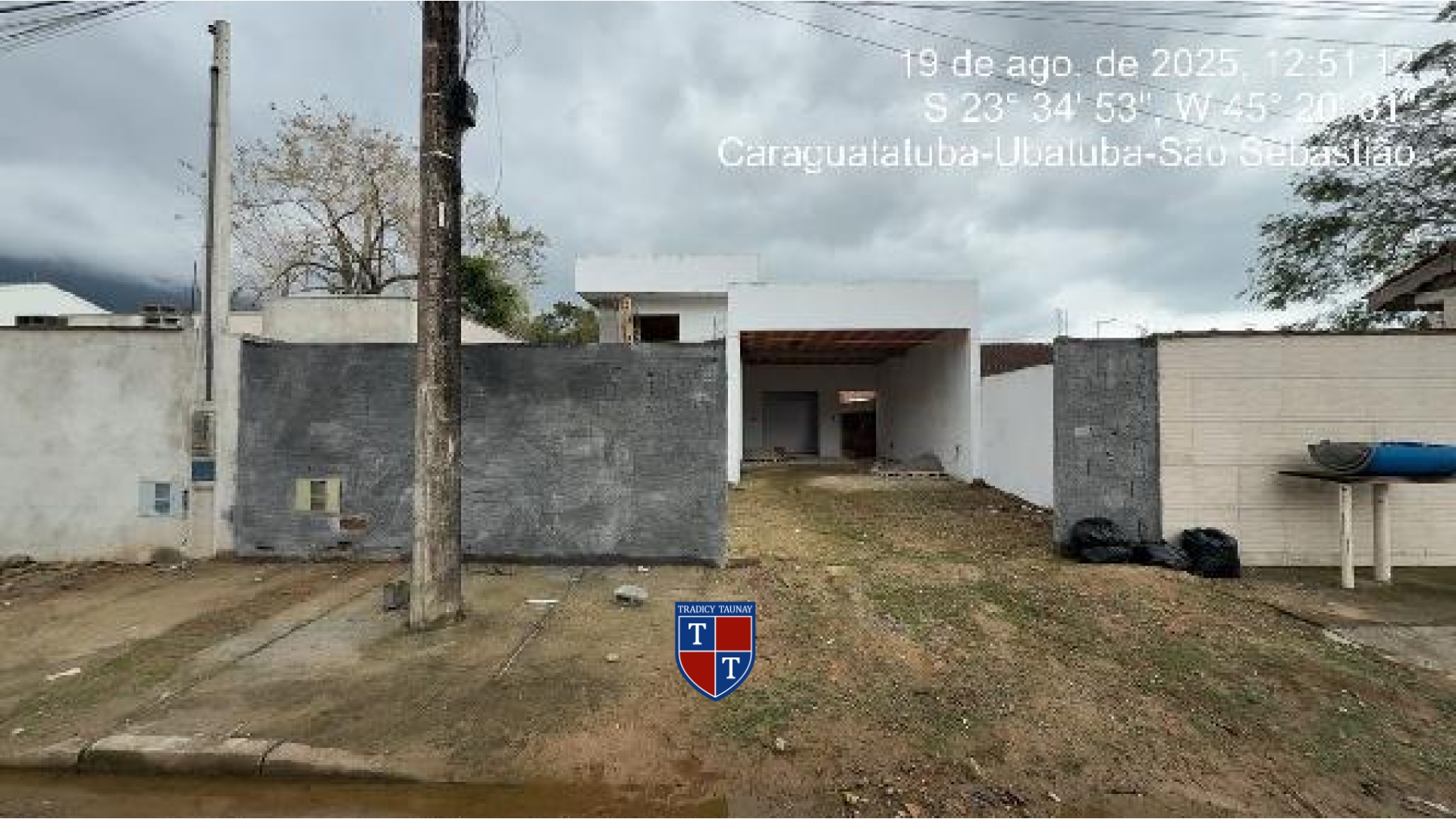 CASA em JARDIM DO SOL