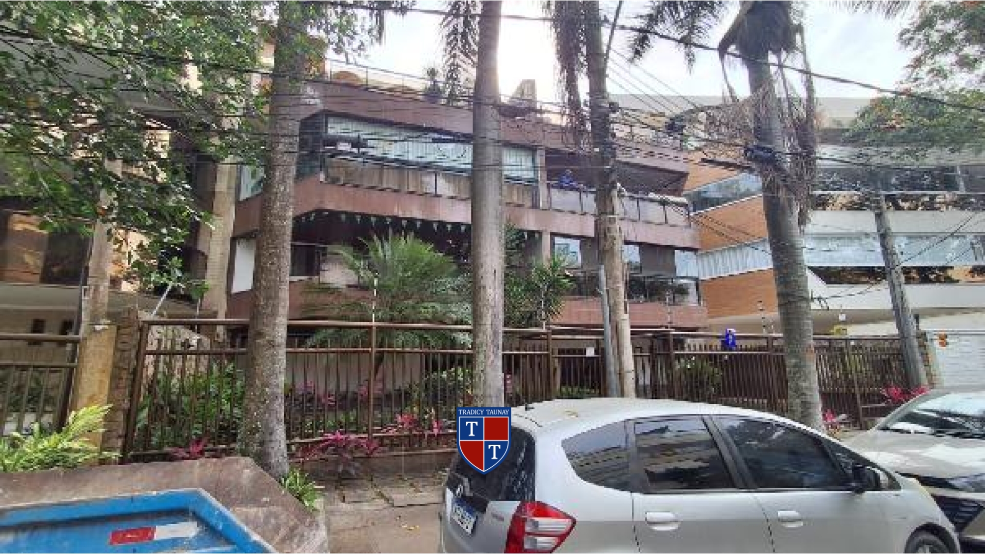 APARTAMENTO em JACAREPAGUA