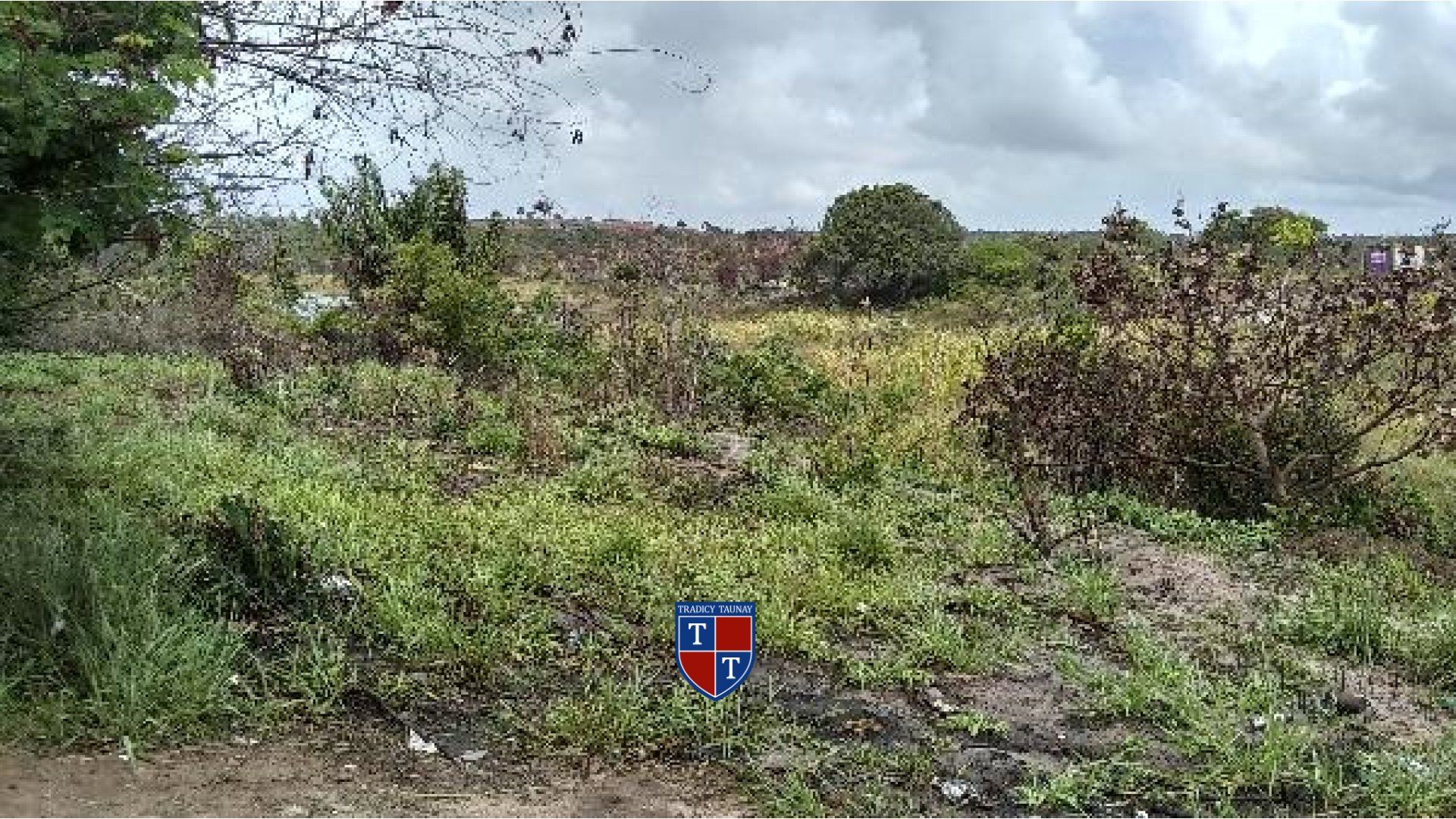 Foto 1 de TERRENO em AREMBEPE ABRANTES - Imóvel Retomado Caixa