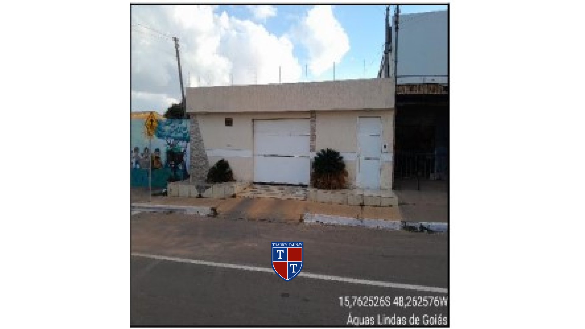 Foto 2 de CASA em CAMPING CLUBE - Imóvel Retomado Caixa