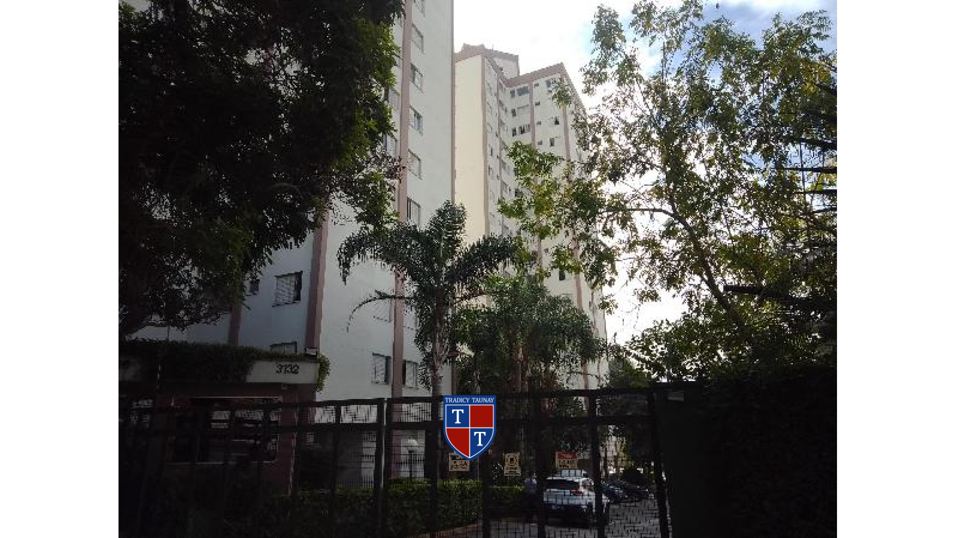 APARTAMENTO em LAUZANE PAULISTA