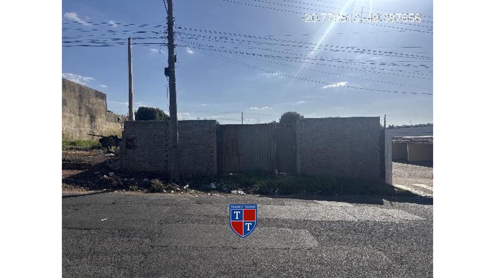 Foto 1 de TERRENO em JARDIM PARAISO - Imóvel Retomado Caixa