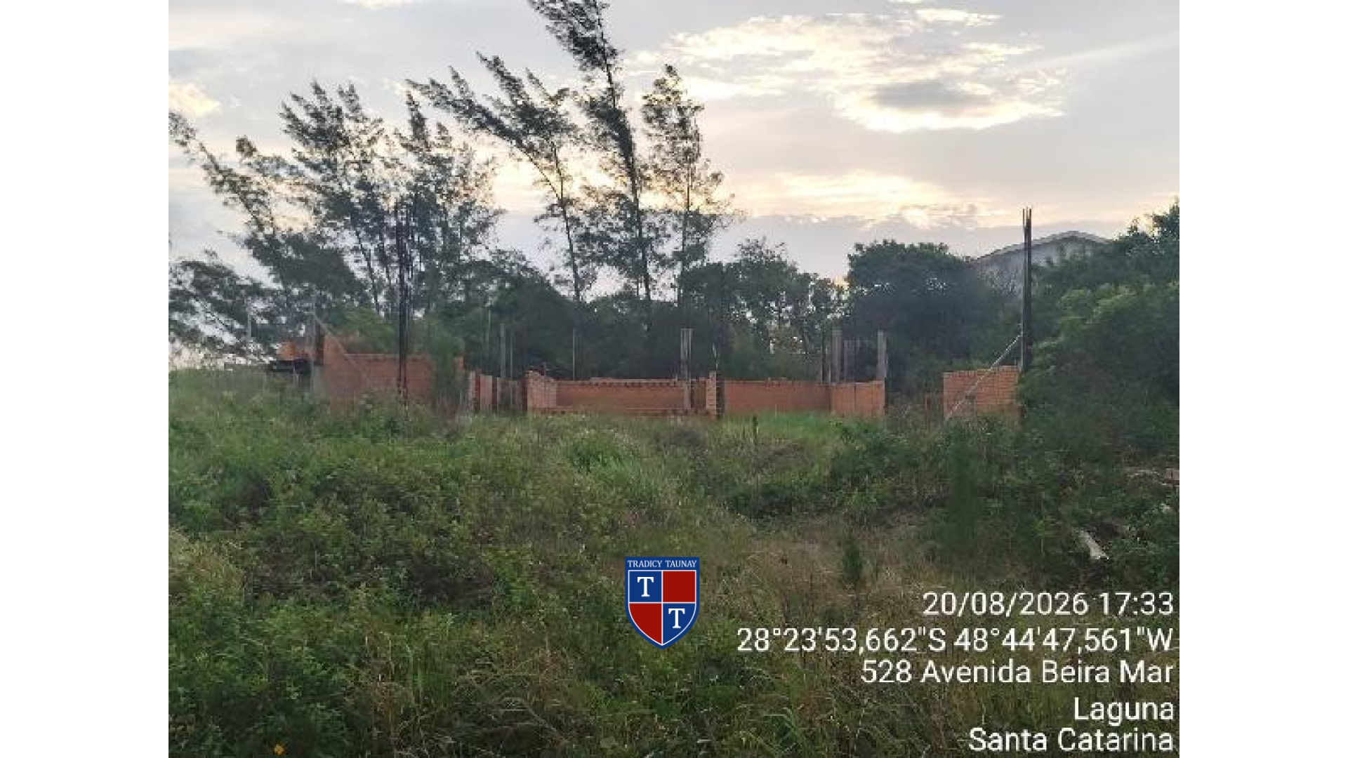 TERRENO em LOT PRAIA DO SOL