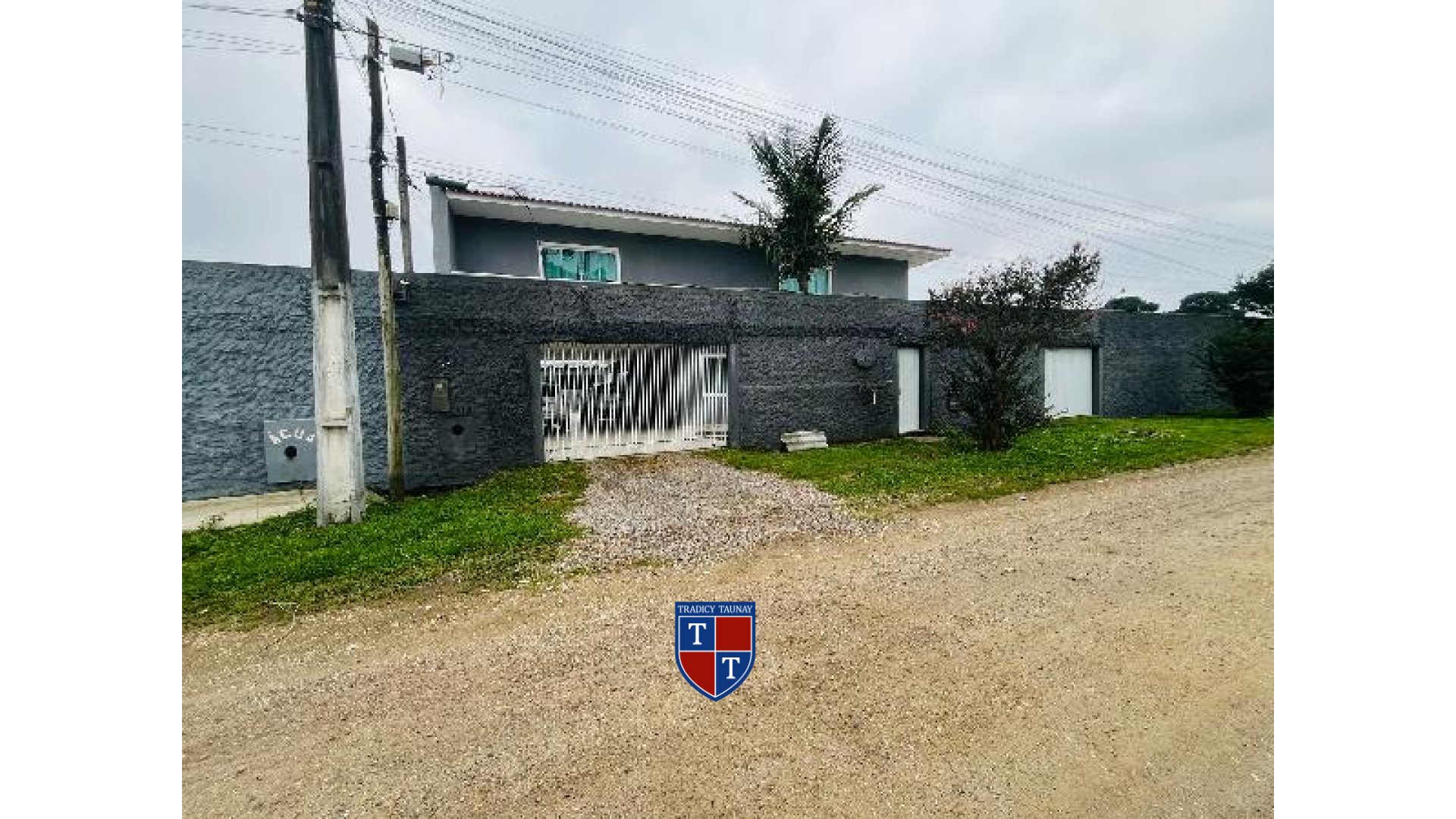 Foto 1 de CASA em PLANTA BOSQUE CENTENARIO - Imóvel Retomado Caixa